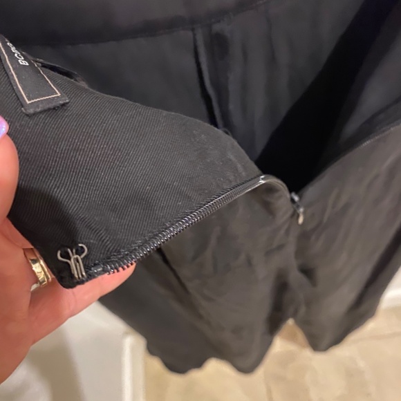 NWT BCBG Wide-leg, tulip hem pants - Picture 4 of 6